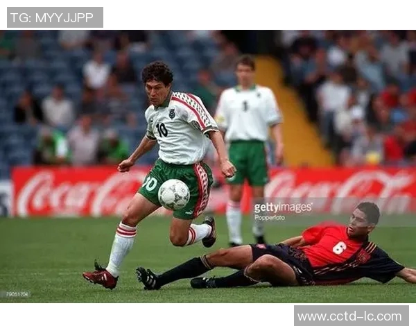 足球明星奇葩穿搭大揭秘那些让人哭笑不得的时尚选择与个性风格